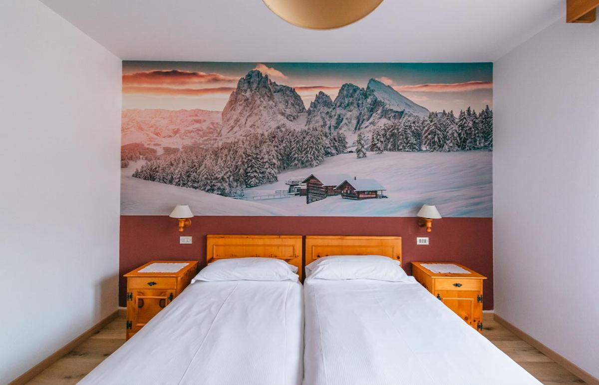 Hotel Garni Rosengarten Pera エクステリア 写真