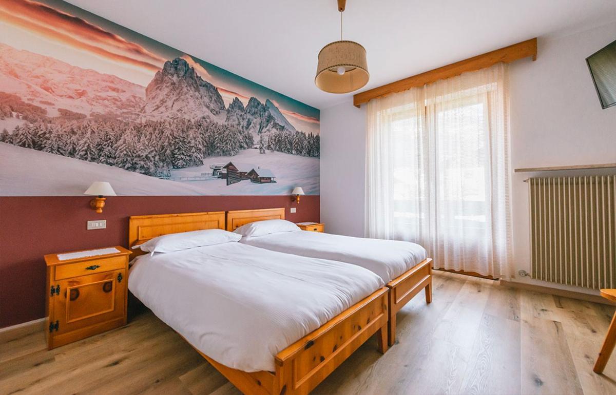 Hotel Garni Rosengarten Pera エクステリア 写真