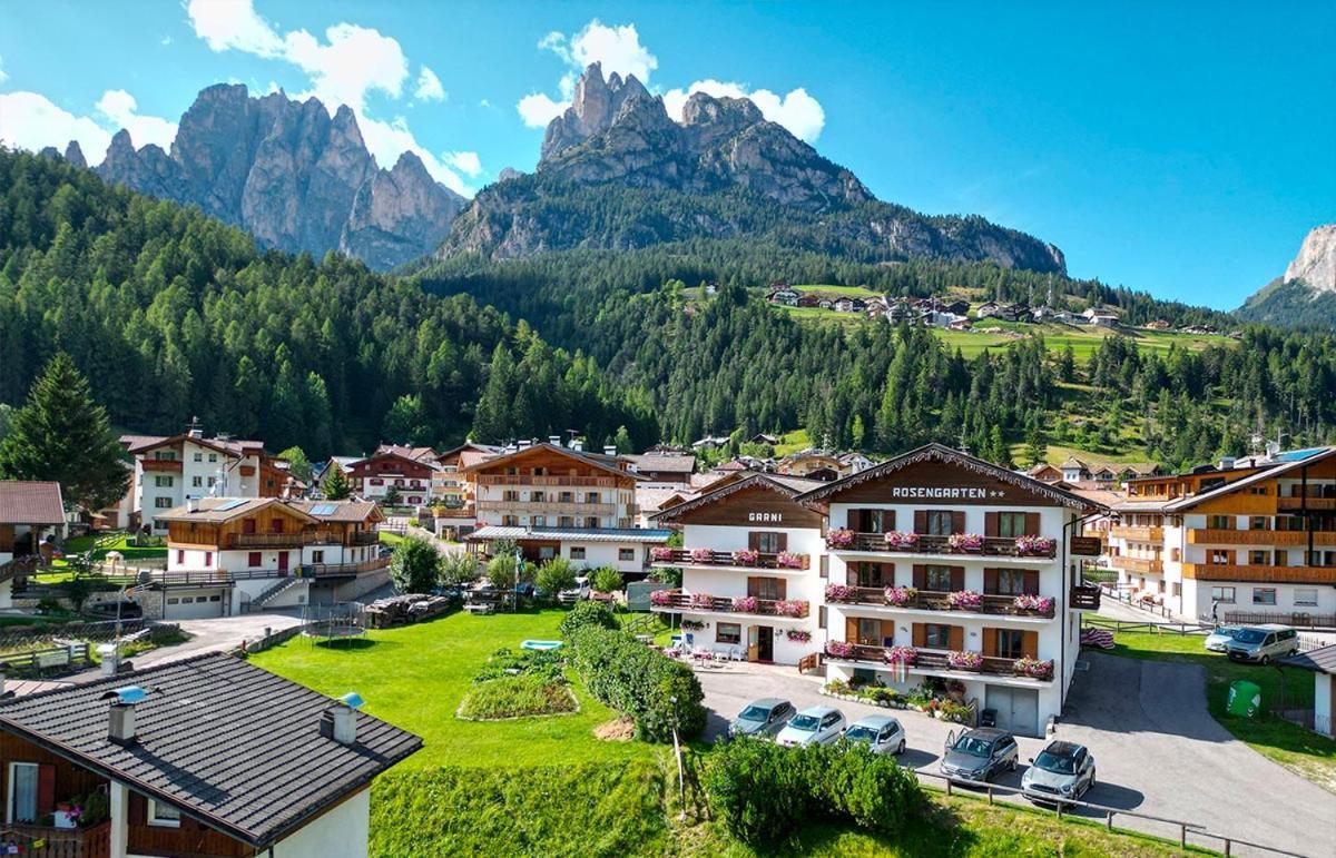 Hotel Garni Rosengarten Pera エクステリア 写真